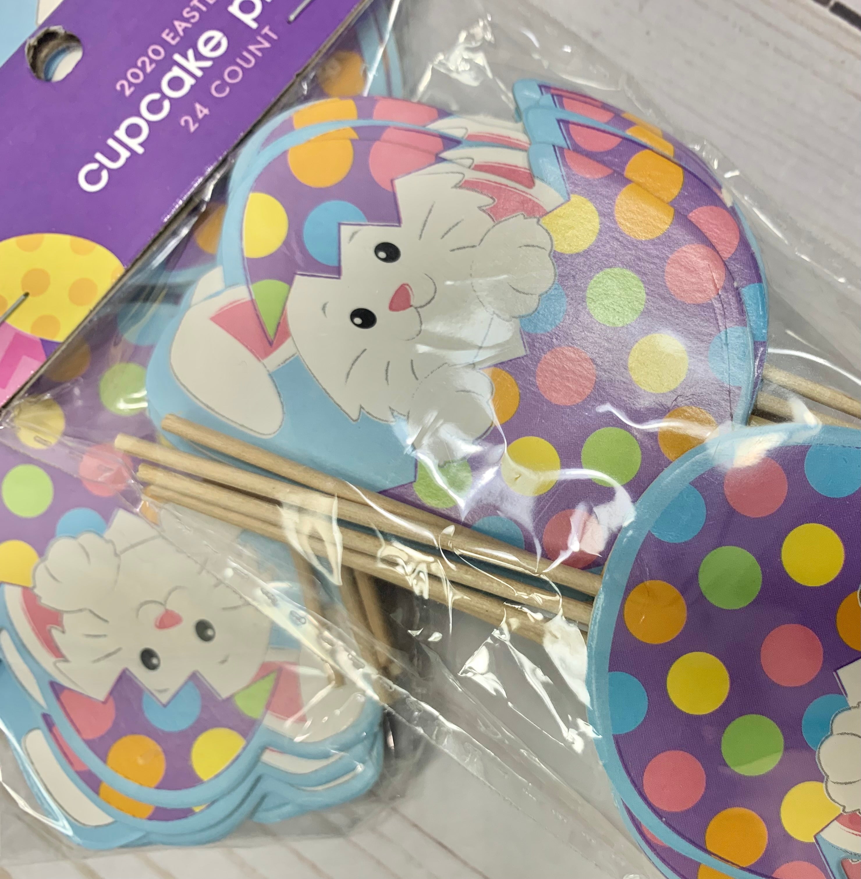 Easter cupcake toppers